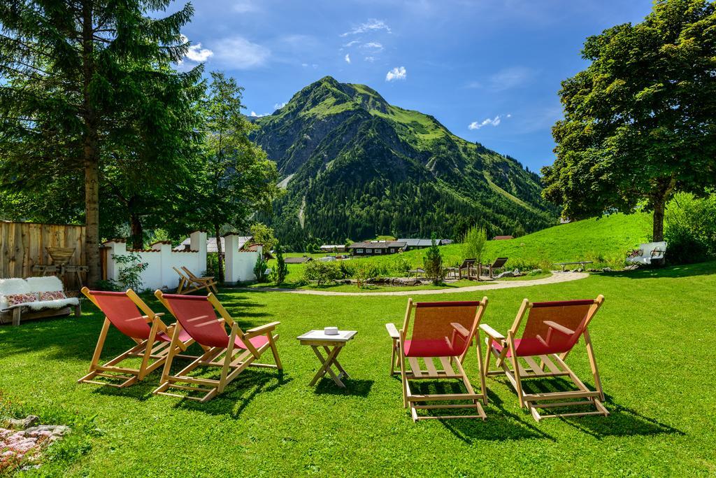 Hotel Steinbock Mittelberg Exterior photo